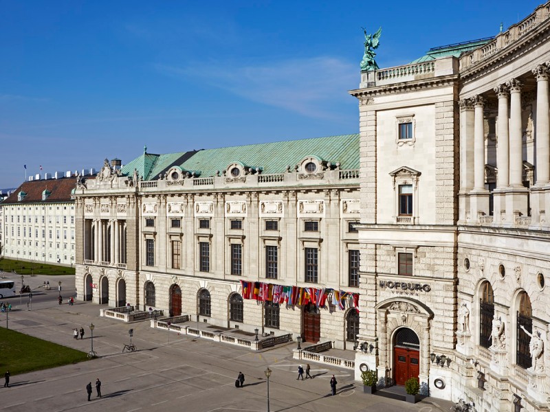 Heldenplatz, Hofburg